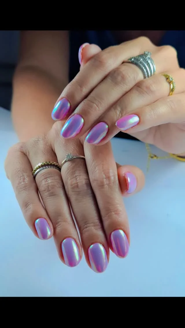 De perfecte nagels voor deze zonnige dagen! 🌷🌞
